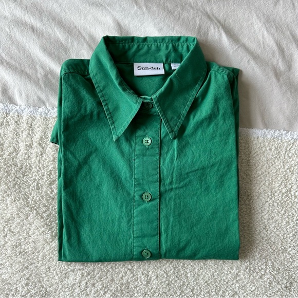 Aritzia Sunday Best Future Green Button Up - Picture 2 of 2